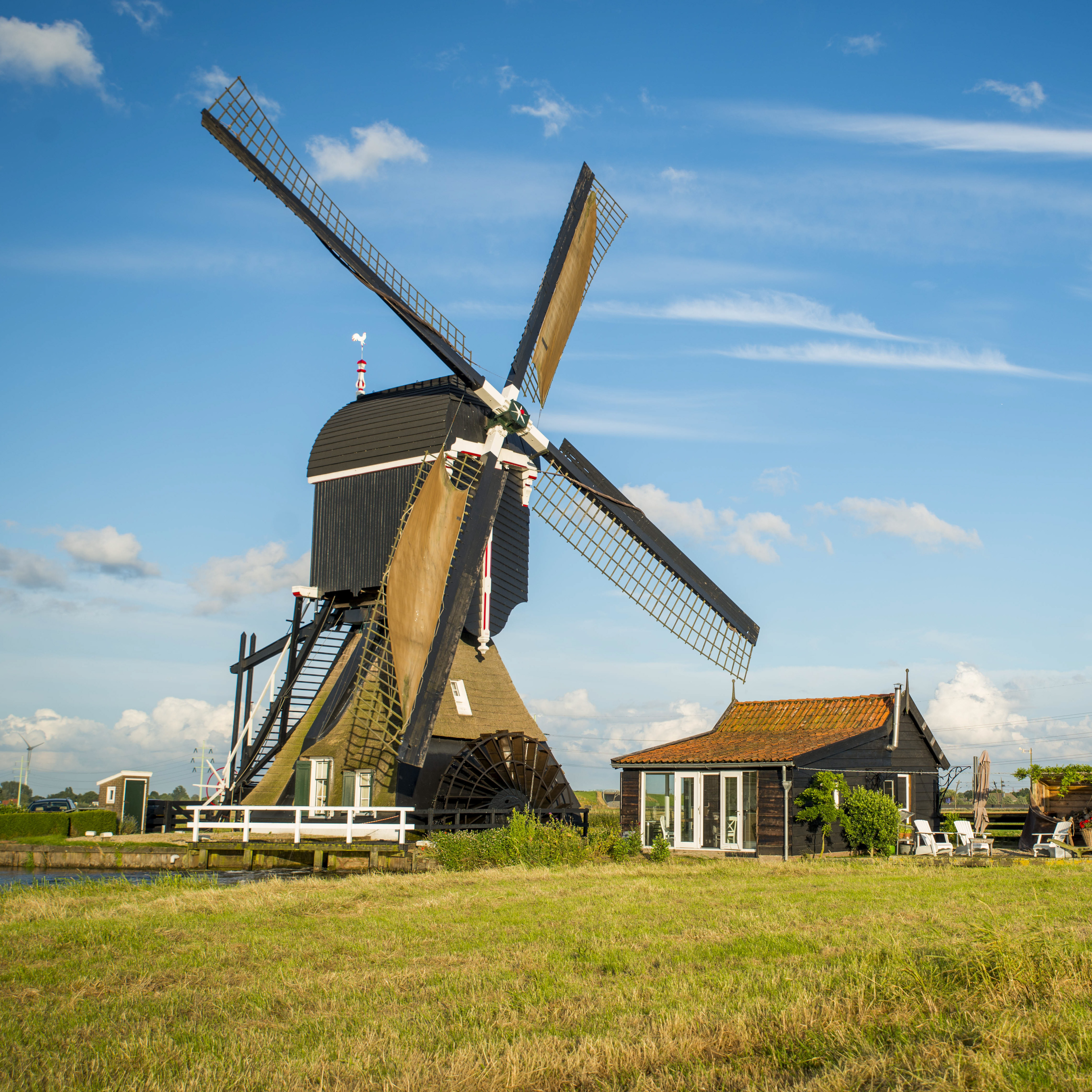 De Tiendwegse molen Een foto van de Tiendwegse Molen